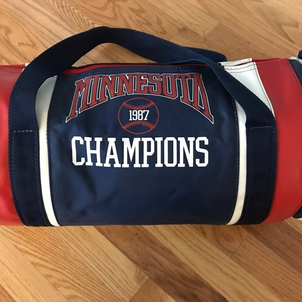 Vintage Minnesota twins 1987 champions duffel bag
